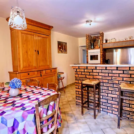 Tatil Evi Countryside Montaigu-les-Bois