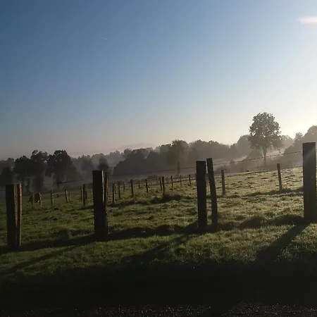 Countryside 度假居 Montaigu-les-Bois